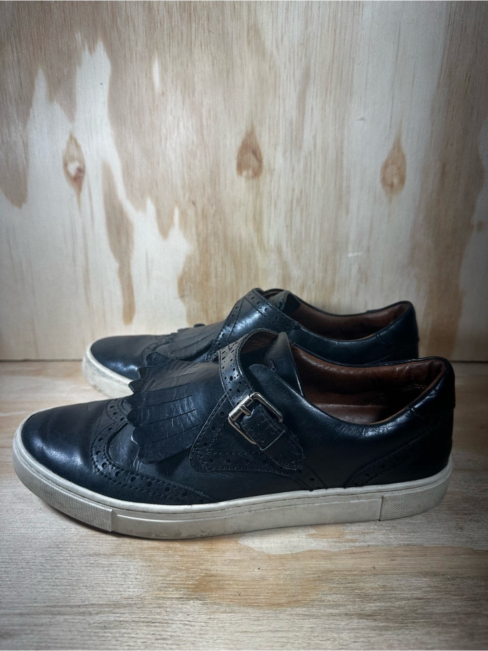 Frye Gemma Kiltie Black LeatherSneakers Women’s Size 7
